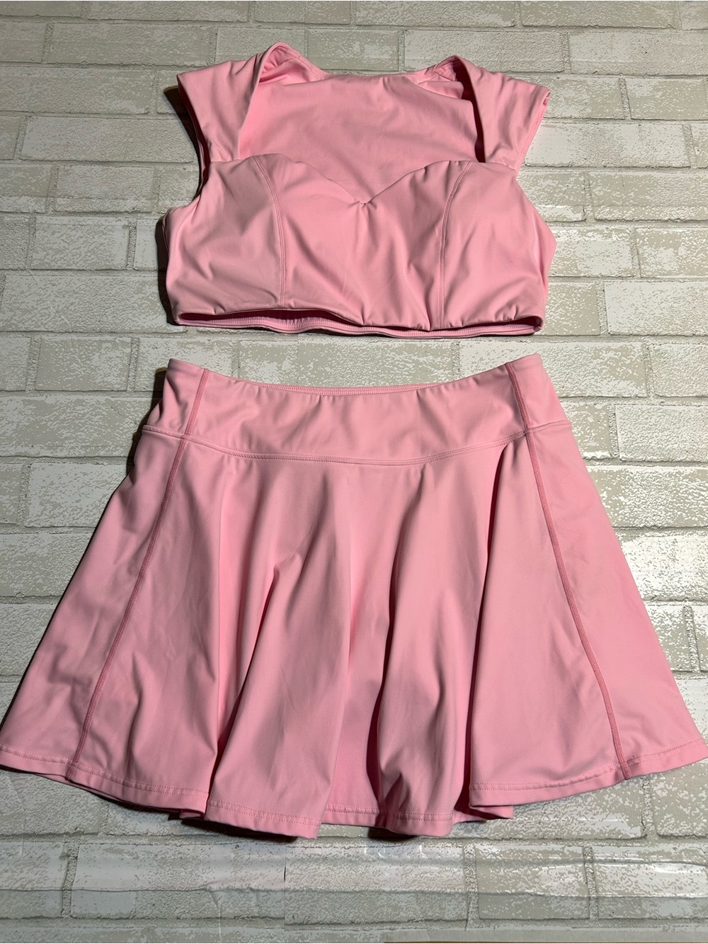 Women's Active Set Skorts and top light pink Size XL